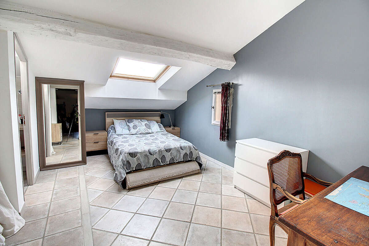 Appartement à BARGEMON