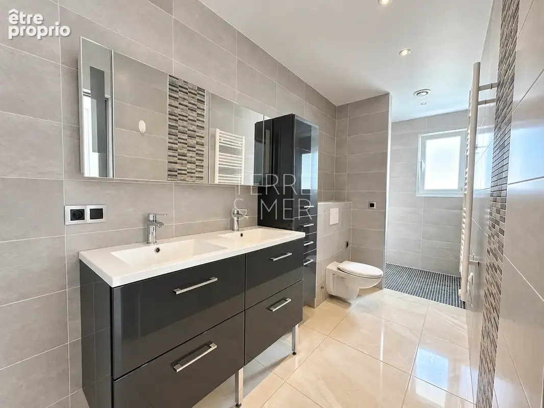Maison 4 pièces de plain-pied 106m2 - 2 garages - photo 15