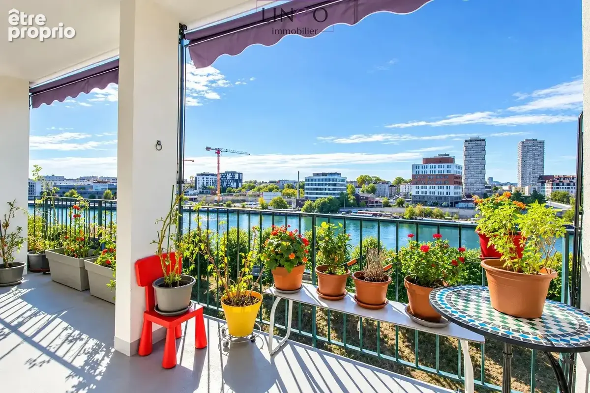 Photo Appartement à Choisy-Le-Roi au prix de 323 000€