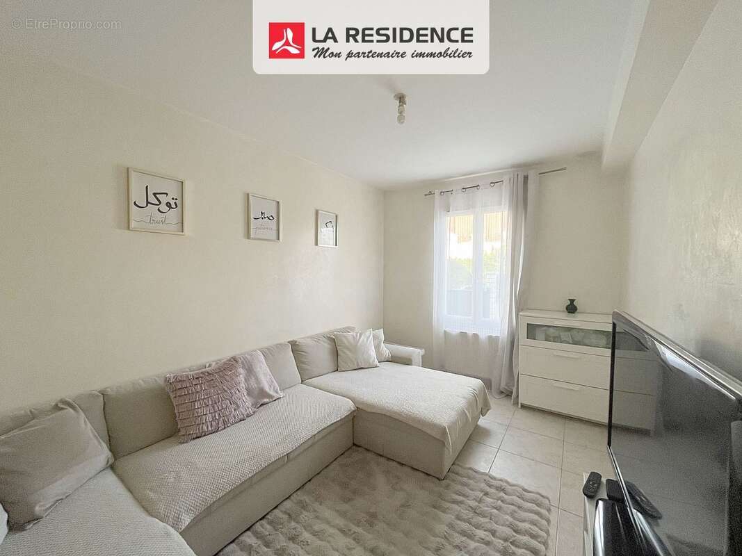 Maison à SAINT-OUEN-L'AUMONE