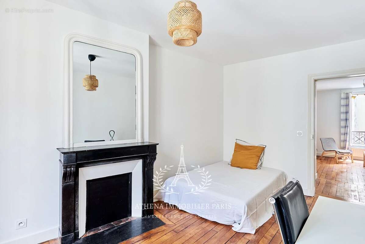 Appartement à PARIS-4E