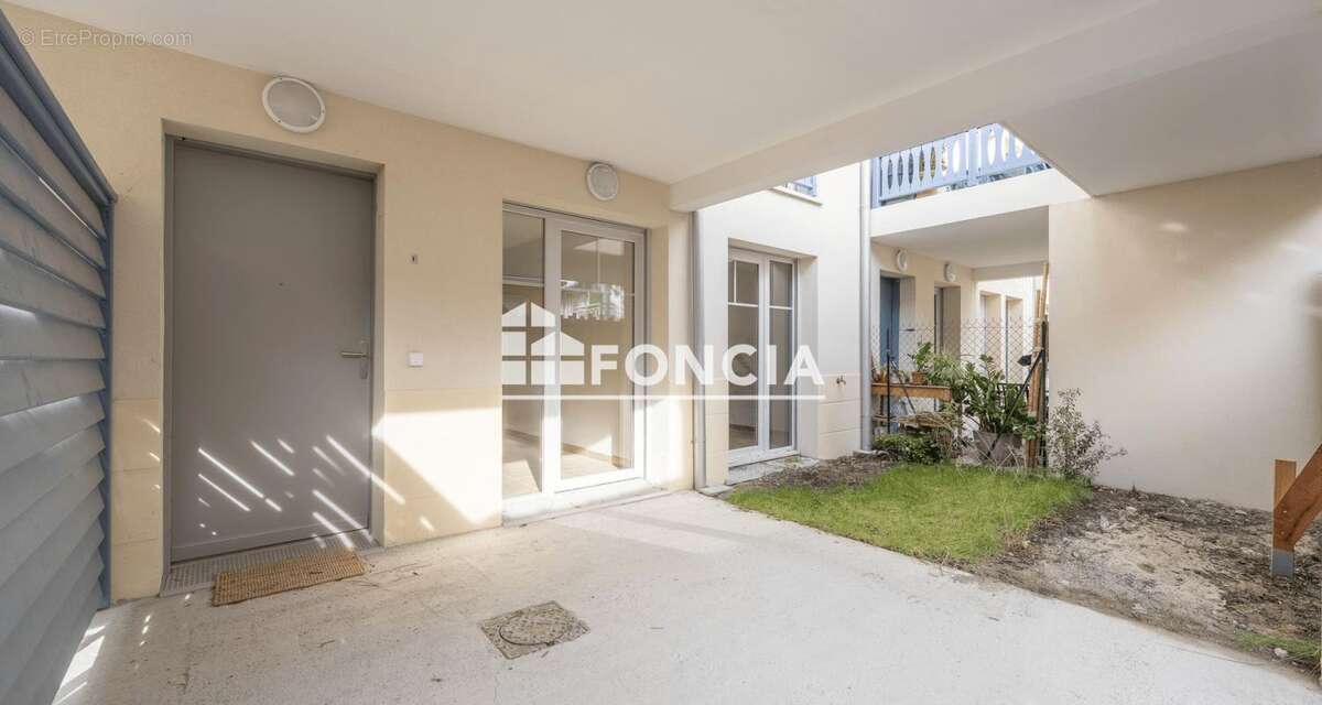  T2 de 43 m² + Jardin 23m2– Place de stationnement - photo 5
