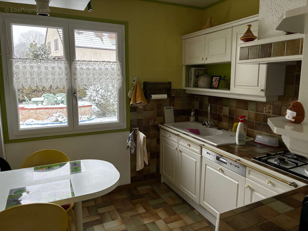 Maison à LE MEE-SUR-SEINE