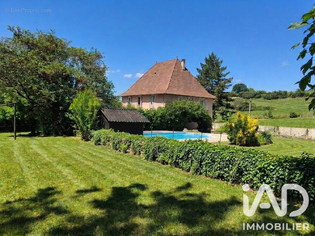 Photo 1 - Maison à LA BATIE-MONTGASCON