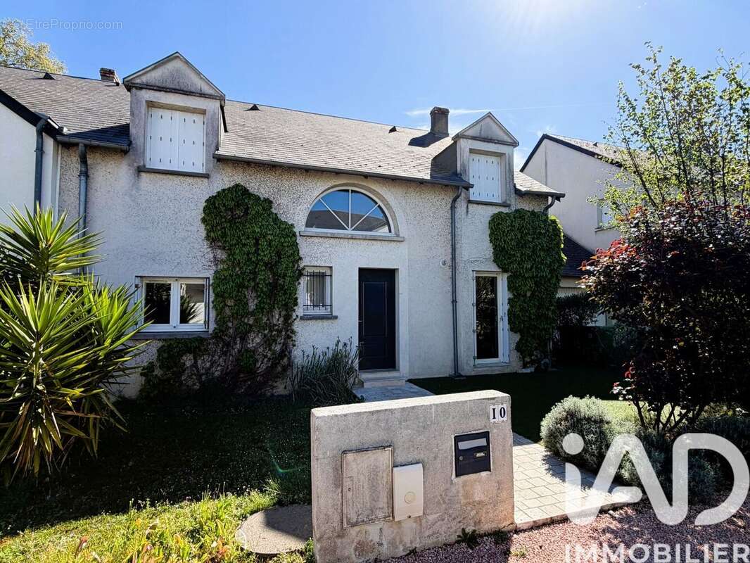 Photo 2 - Maison à LA RICHE