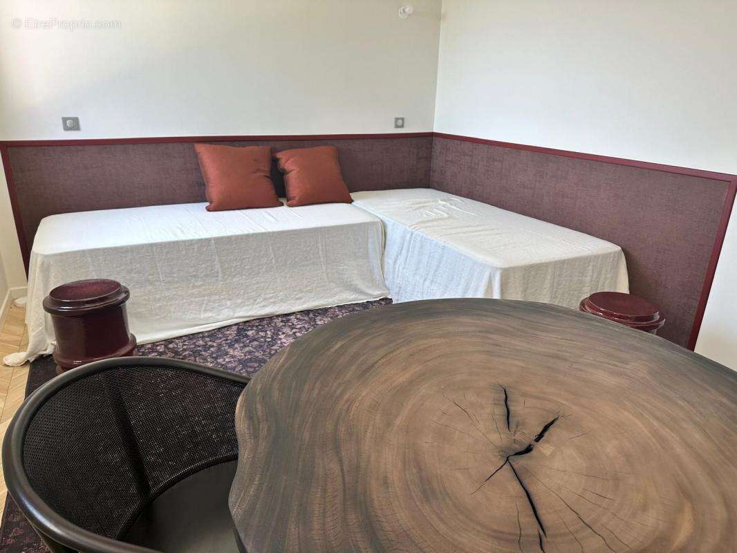 Maison à MAGNY-LE-HONGRE