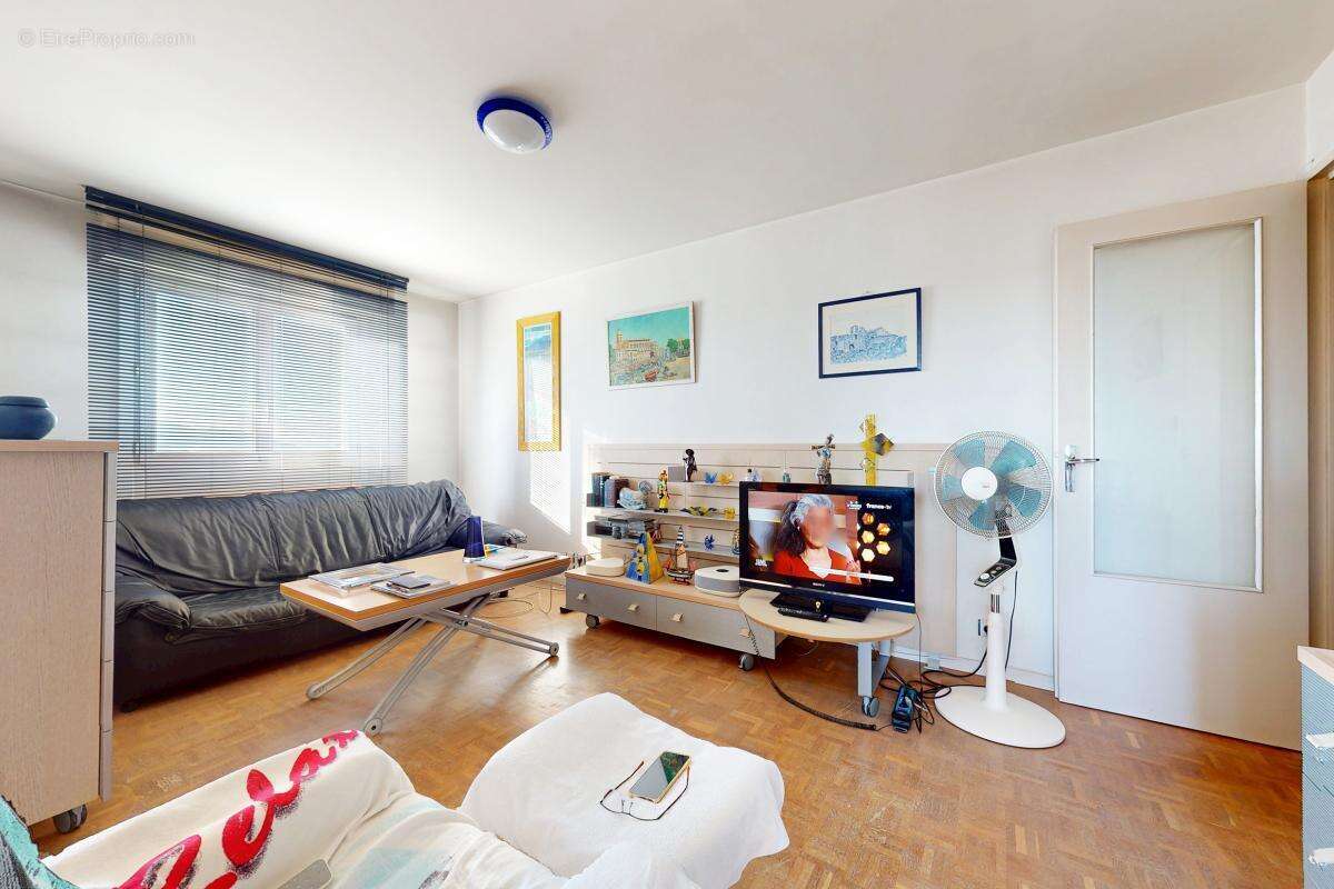 Appartement à MARSEILLE-12E