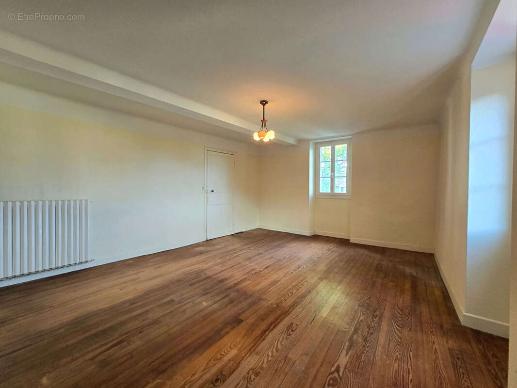 Maison à ARTHEZ-DE-BEARN