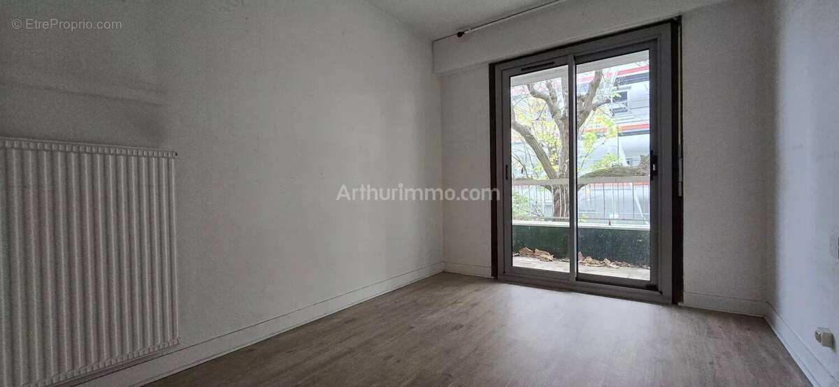 Appartement à SAINT-MAUR-DES-FOSSES