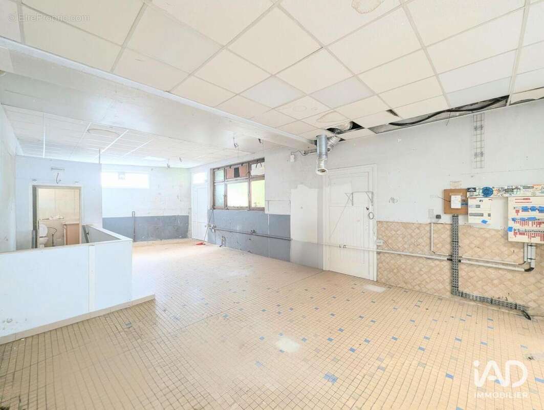 Photo 2 - Commerce à HAGONDANGE