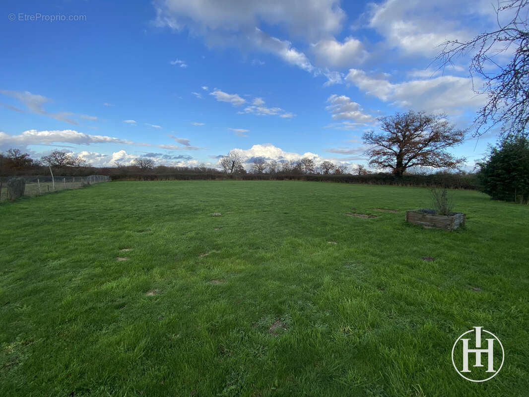 Maison à MAISONNAIS