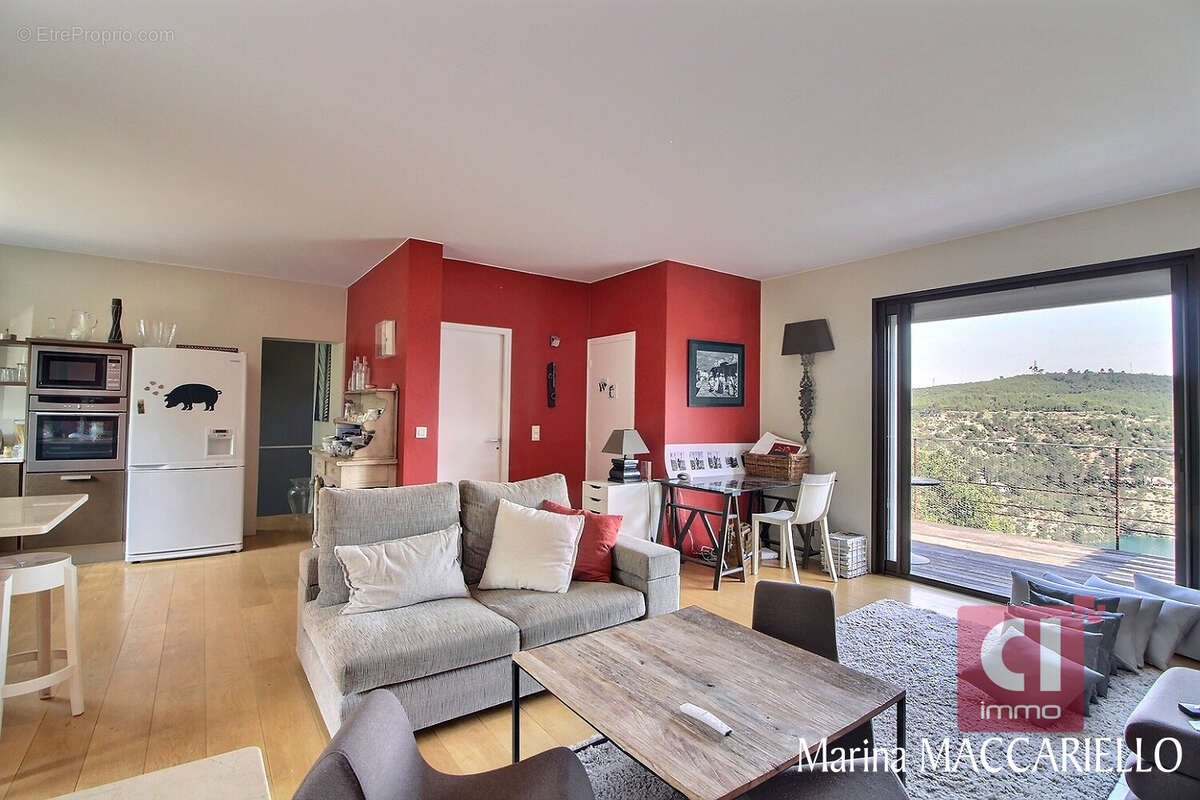 Maison à ESPARRON-DE-VERDON