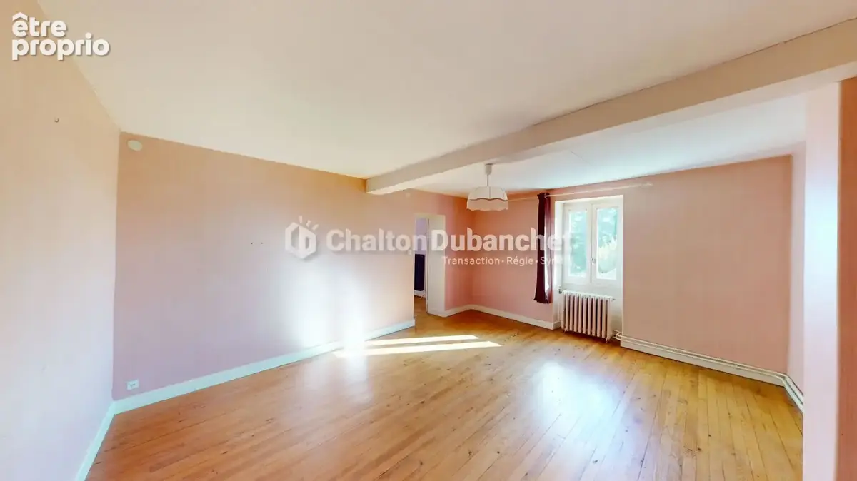 SAINT-HAON-LE-VIEUX (42) - Maison à rafraîchir 119m², fort potentiel - photo 6