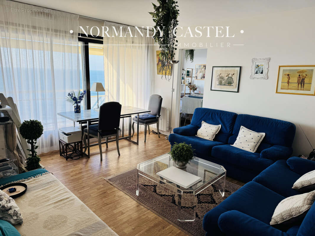 Appartement à TROUVILLE-SUR-MER