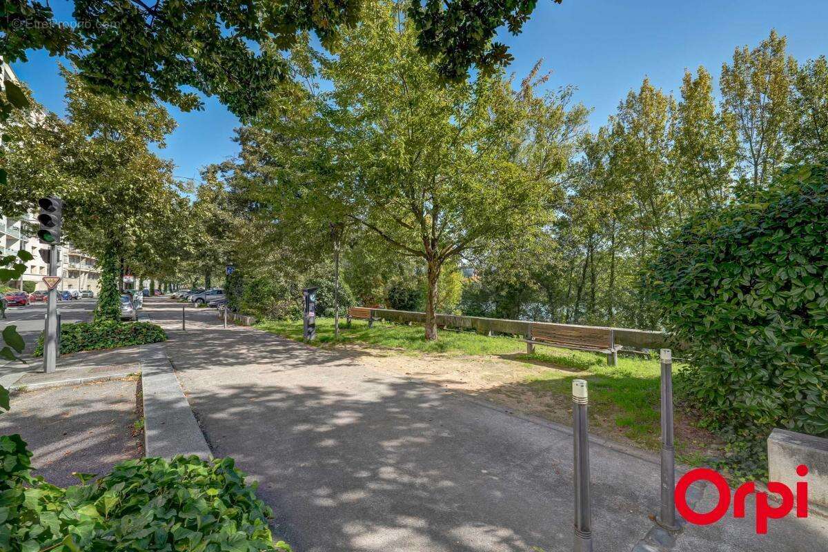 Appartement à LYON-6E