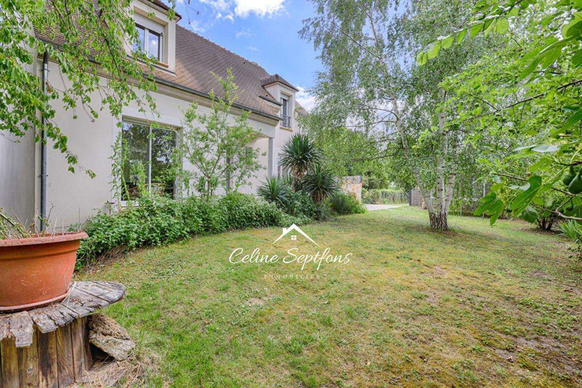 CHAMPCUEIL  Maison familiale de 140 m²  - 4 chambres, jardin, garage et sous-sol total - photo 10