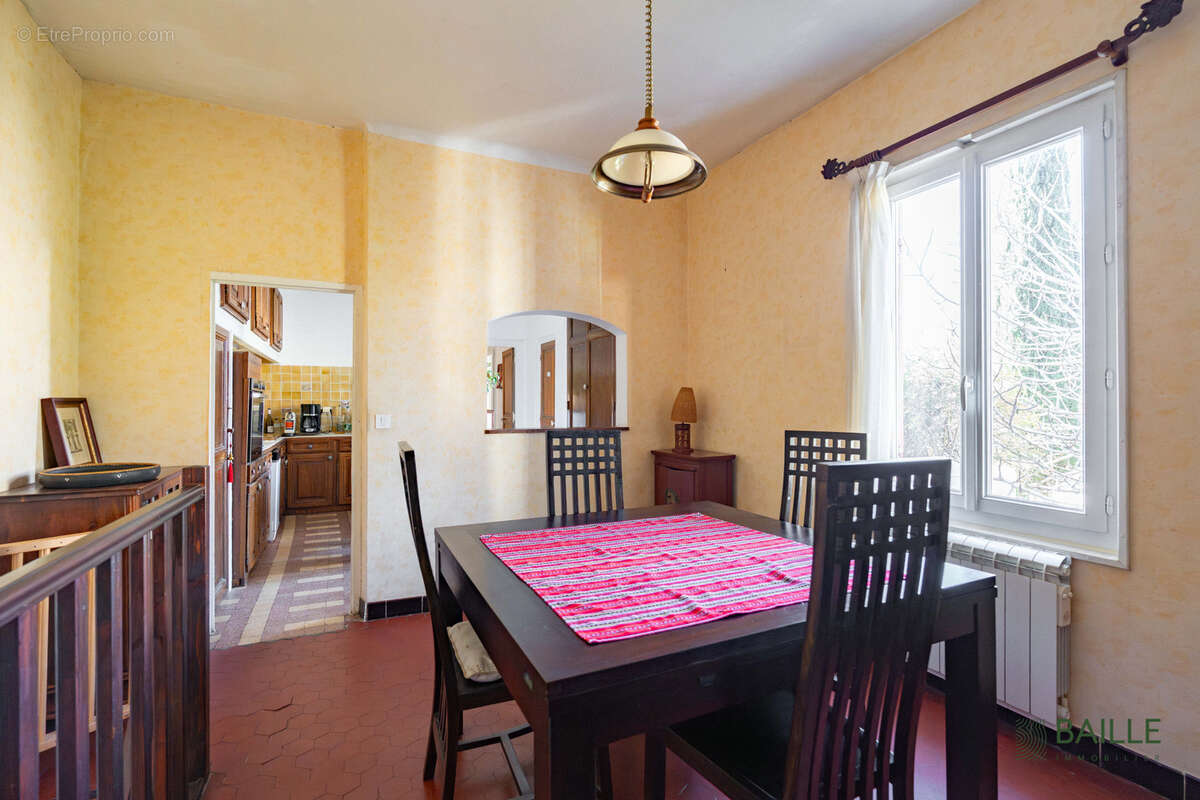 Maison à MARSEILLE-12E