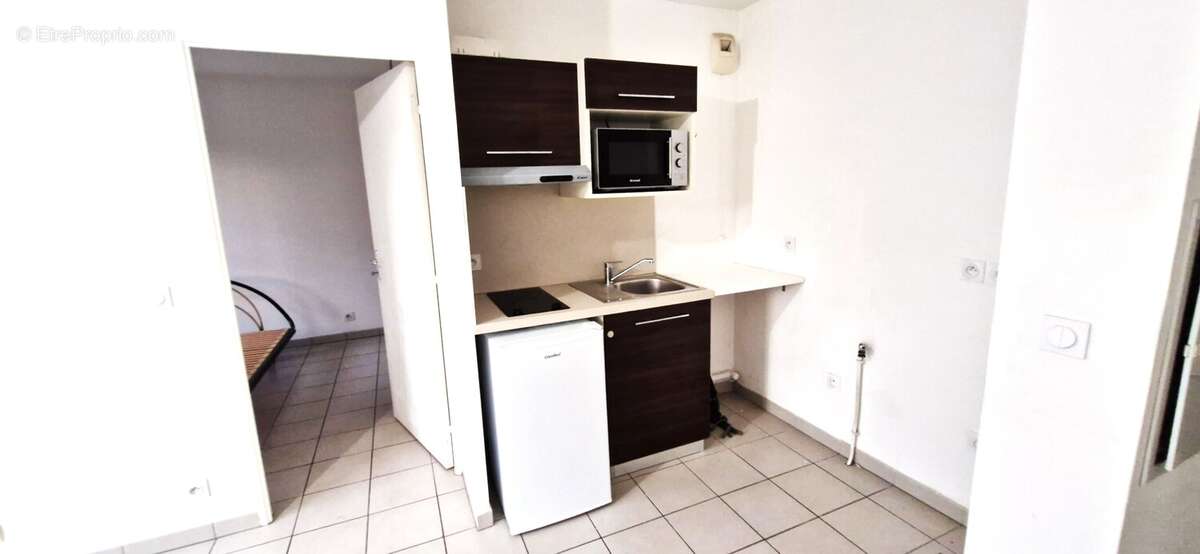 Appartement à MARSEILLE-3E
