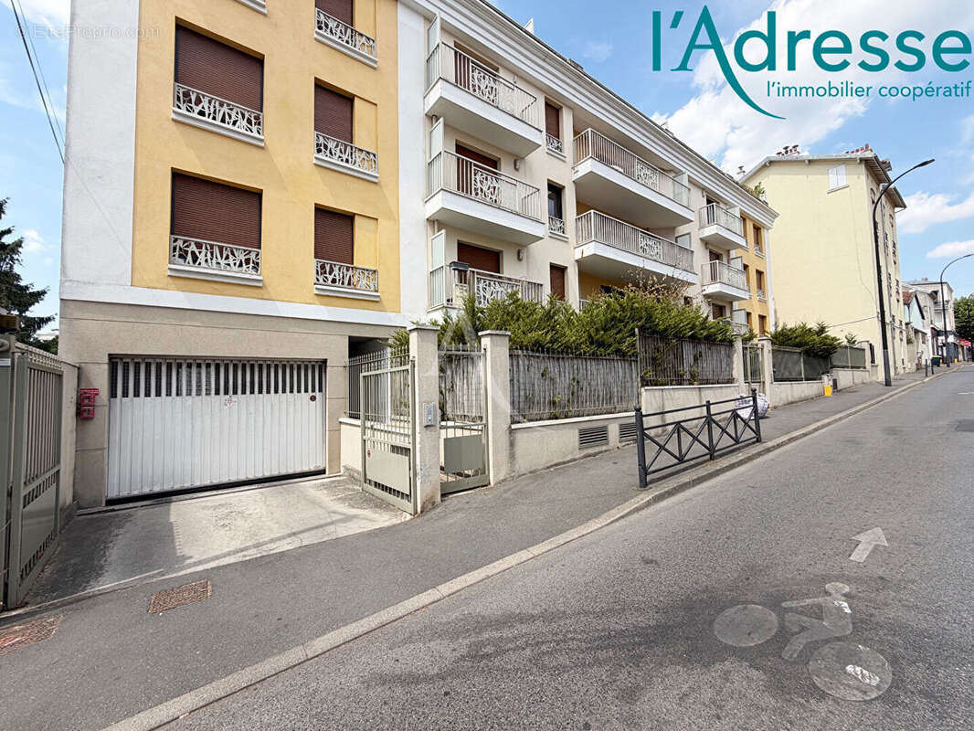 Appartement Neuilly Plaisance 2 pièce(s) 46 m2 - photo 10