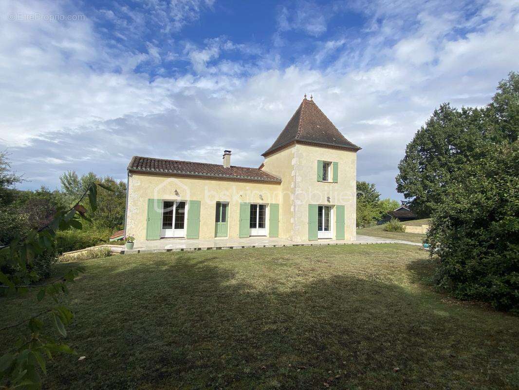 Belle villa T4/5 de construction traditionnelle avec piscine - photo 13