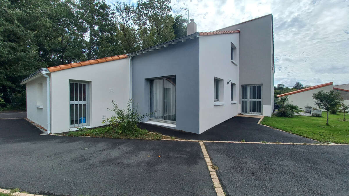 Maison à BASSE-GOULAINE