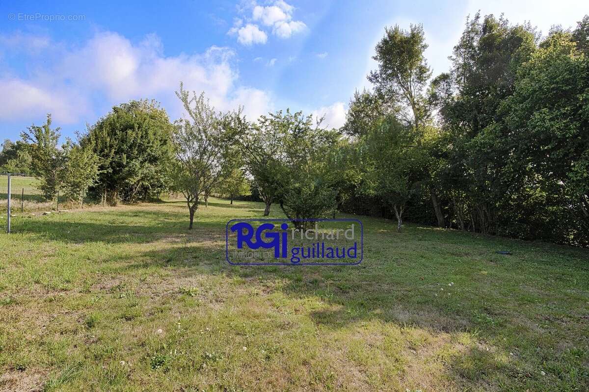 Maison à LA TOUR-DU-PIN