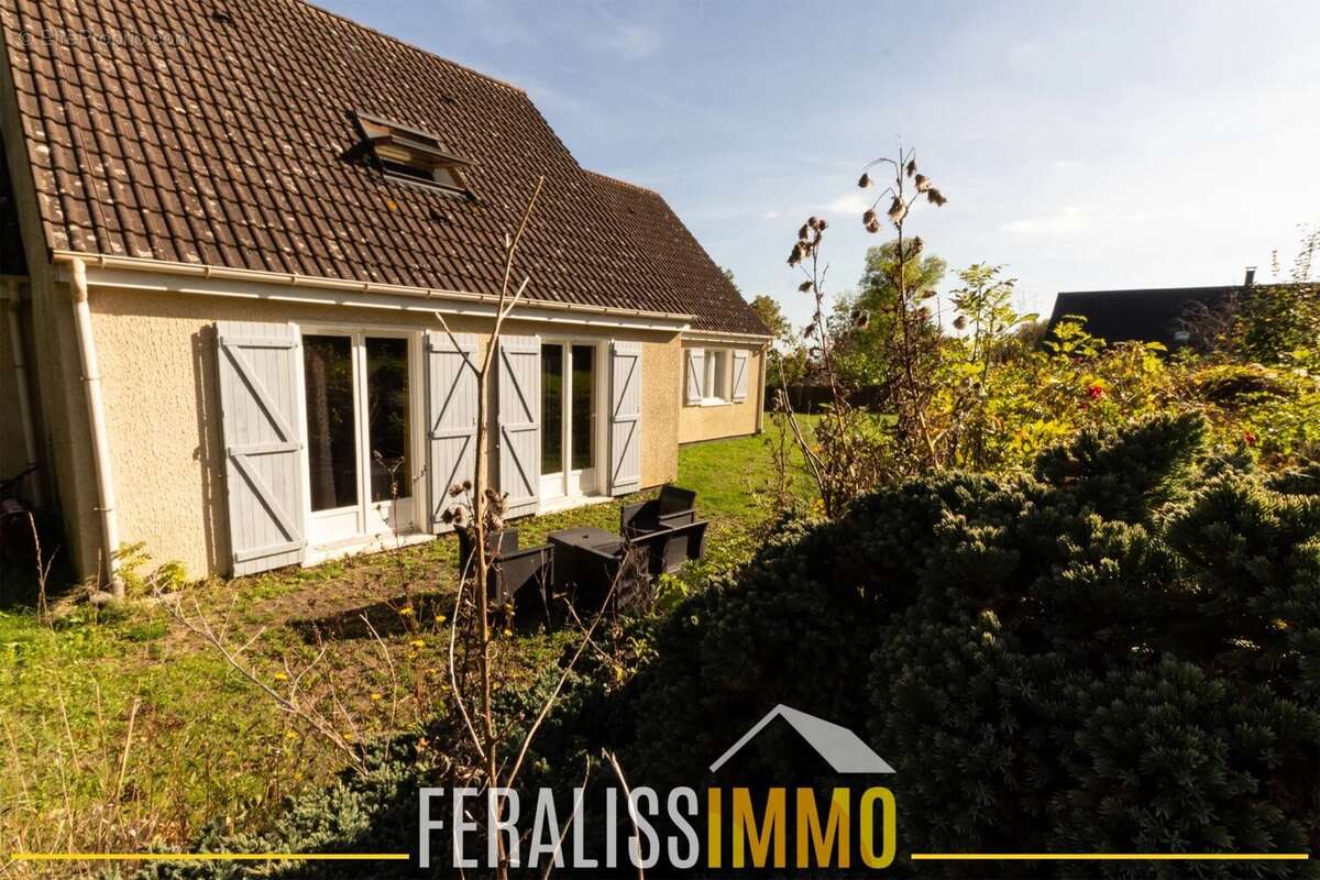 Maison à VAUX-SUR-SEINE