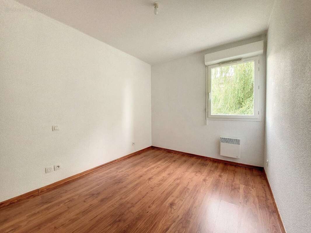 Appartement à PINEUILH
