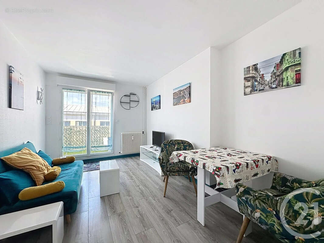 Appartement 44 m² à Troyes  - photo 2