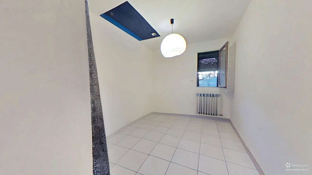 Appartement à MARSEILLE-15E