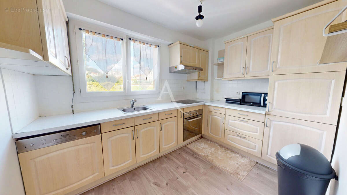 Appartement à VILLEMOMBLE