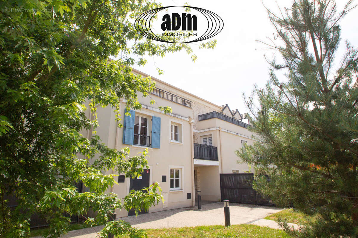Appartement à VILLENEUVE-SAINT-DENIS