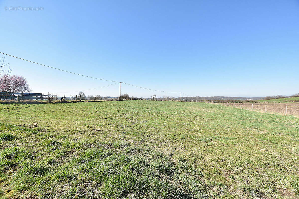 Maison à JALIGNY-SUR-BESBRE
