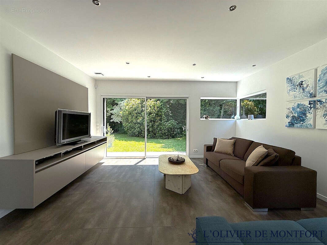 Maison à MONTFORT-L'AMAURY