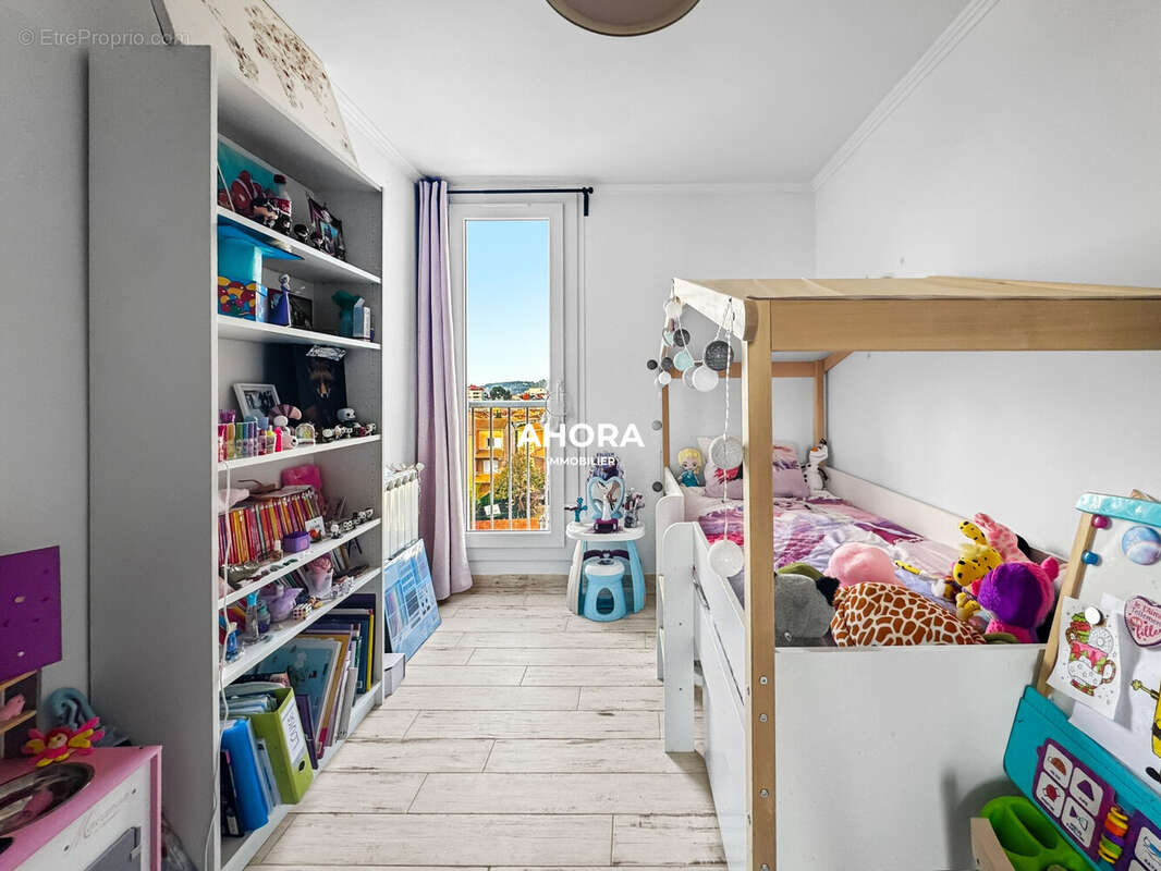 Appartement à AUBAGNE
