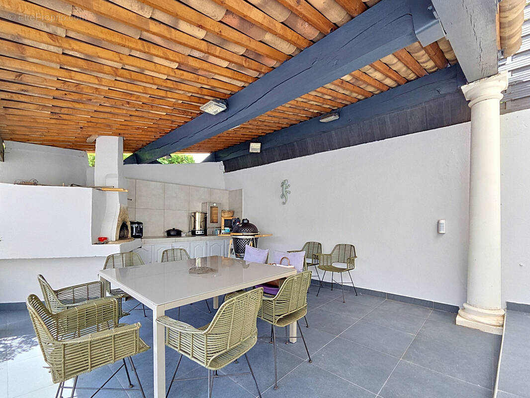 Appartement à VENCE