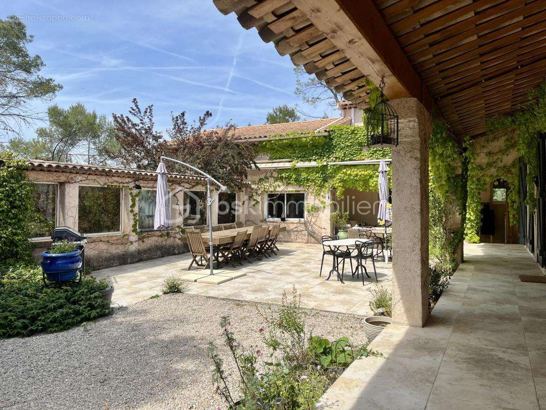 Maison à SAINT-PAUL-EN-FORET