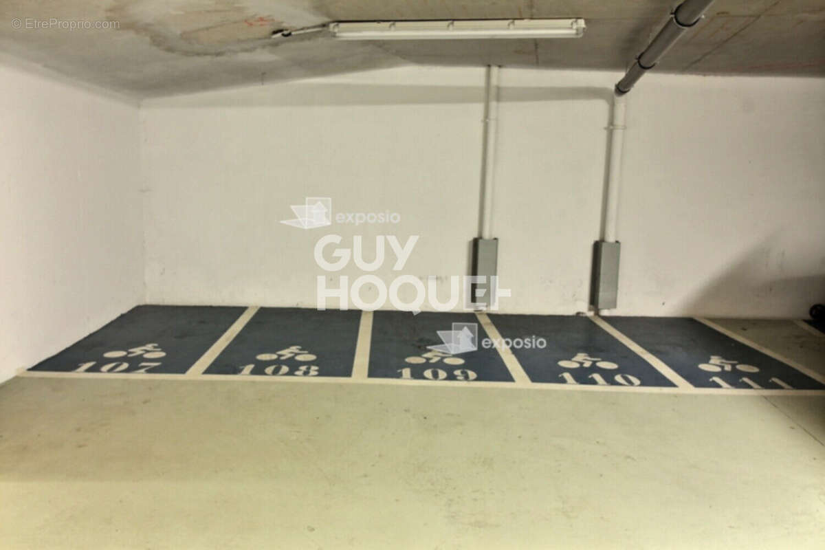 Parking à PUTEAUX