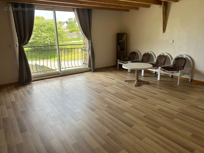 Maison à GRAND-CHAMP