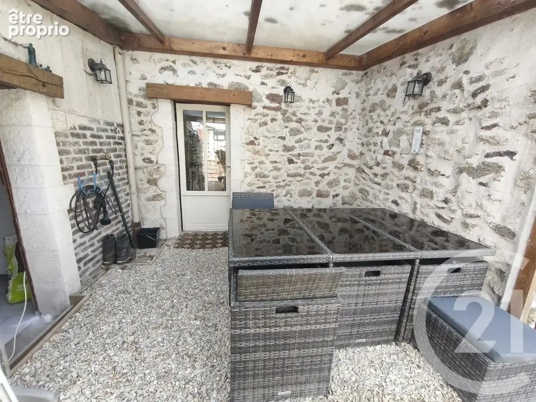 Maison 6 pièces 133 m² à vendre à La Croix-En-Brie (77370) - photo 13