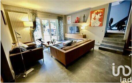 Photo 2 - Maison à L'HAY-LES-ROSES