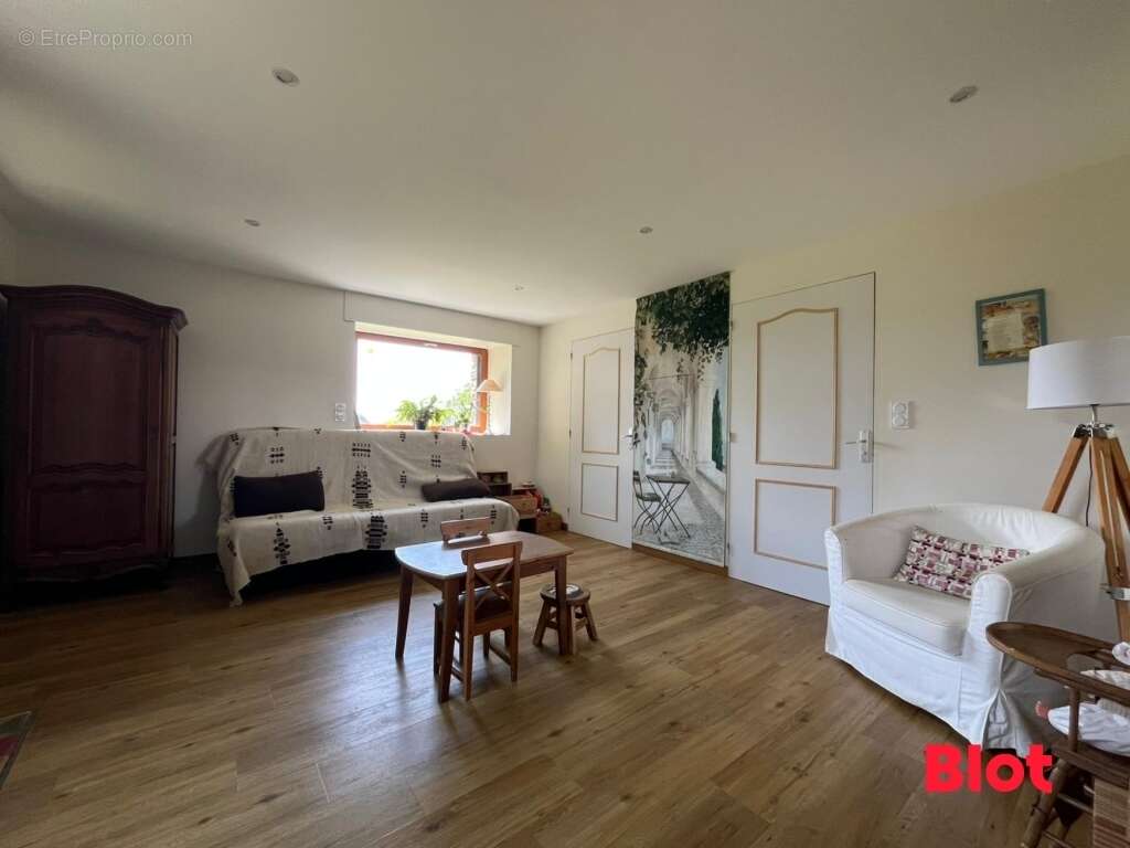 Maison à LA NOE-BLANCHE