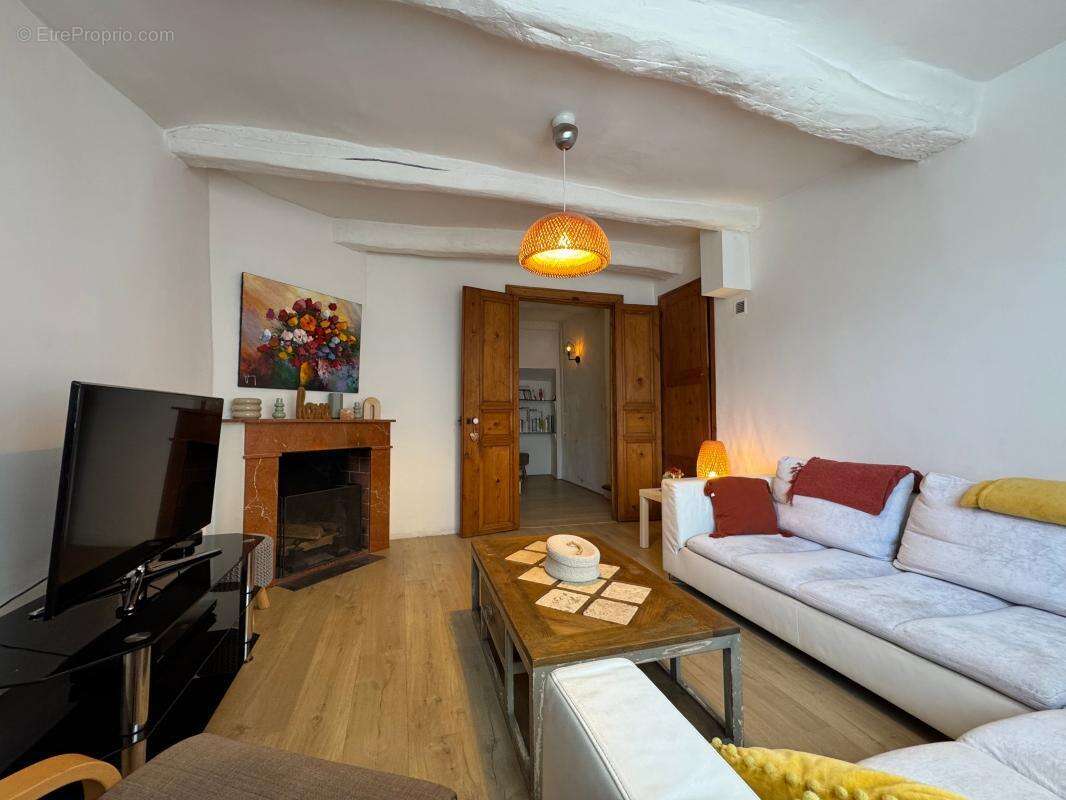 Maison à CASTELNAU-DE-GUERS