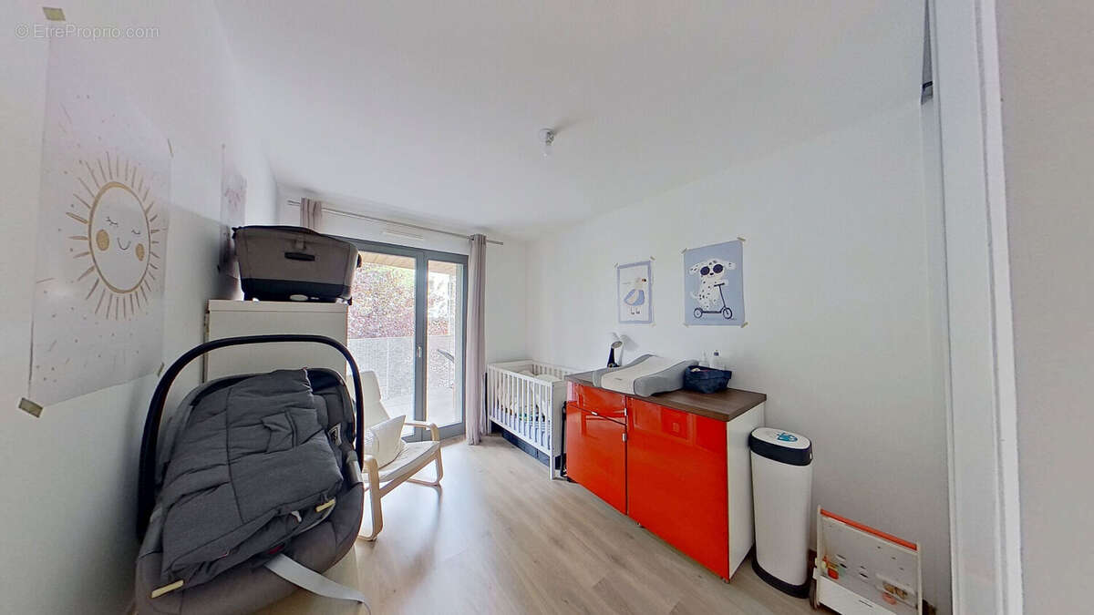 Appartement à LYON-8E