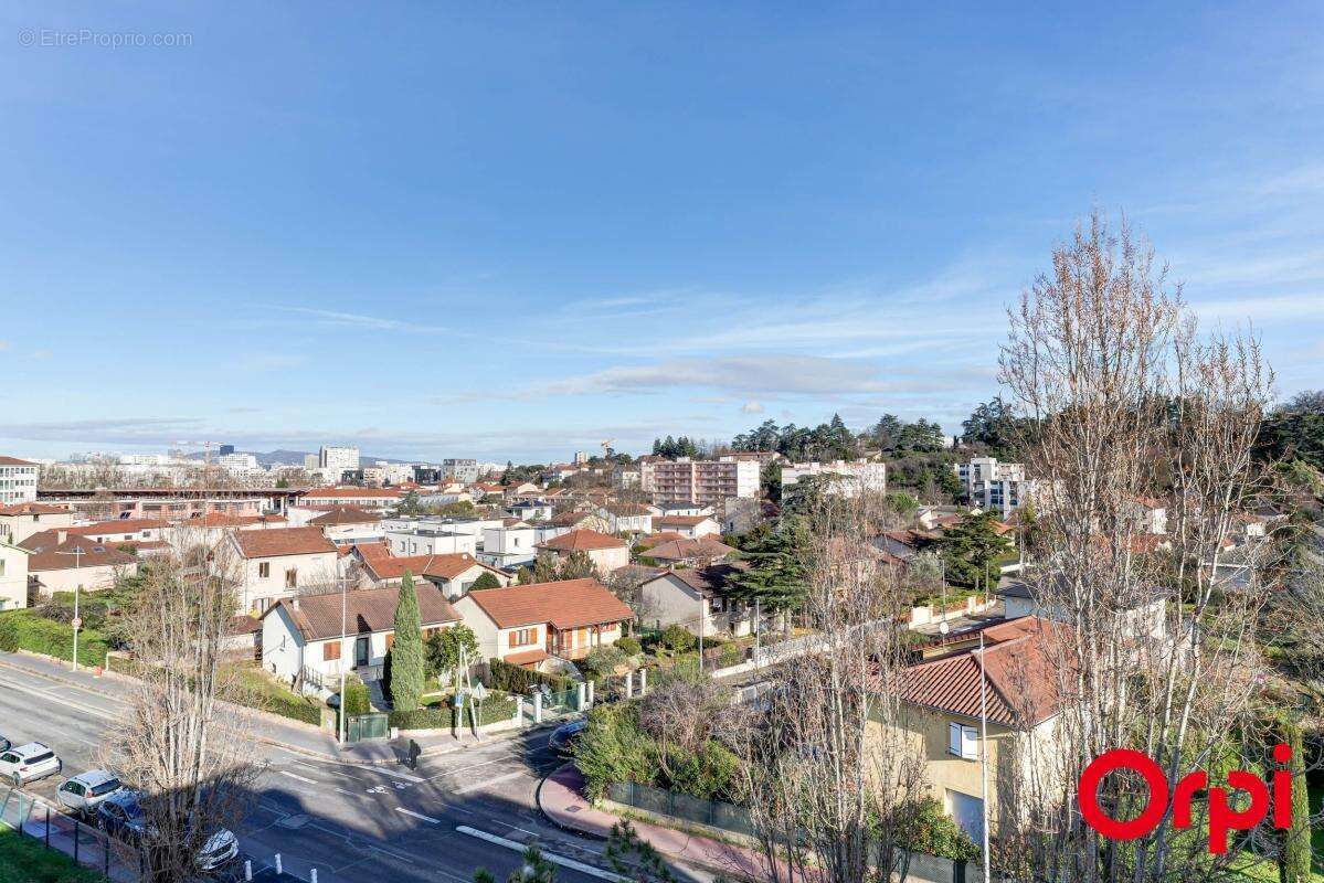 Appartement à VENISSIEUX