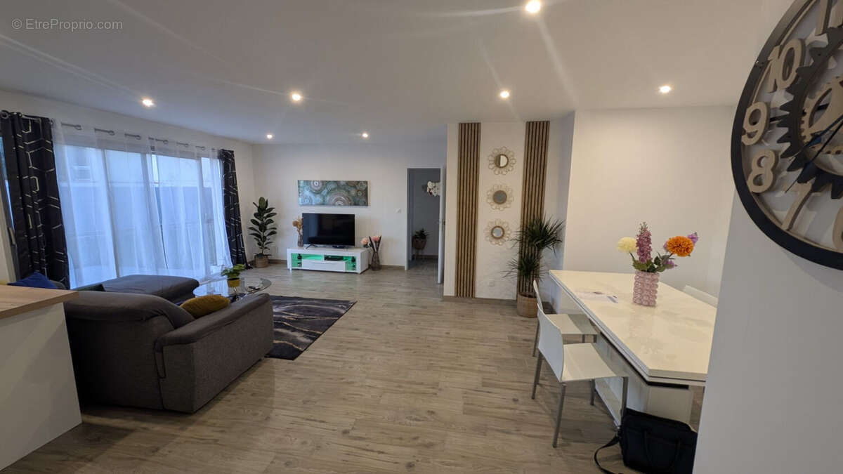 Photo 4 - Maison à SAINT-REMY