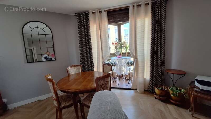 Appartement à MARSEILLE-13E
