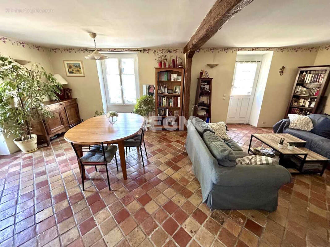 Maison à SOISY-SUR-ECOLE