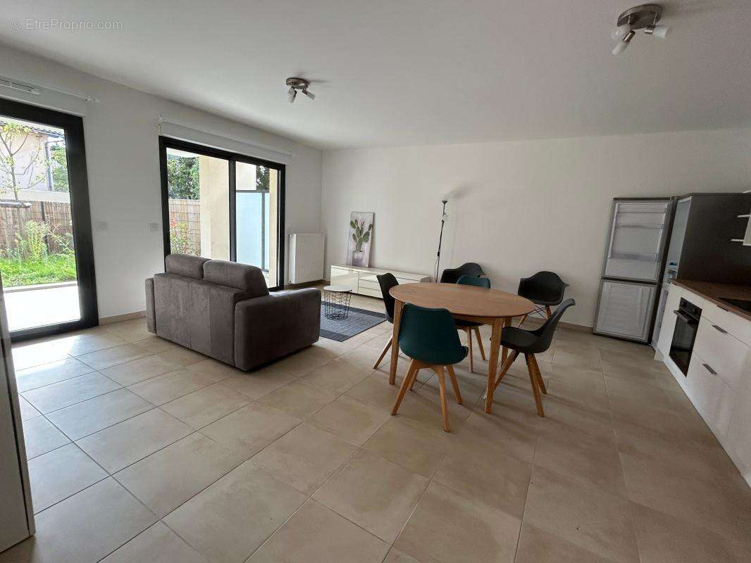 Appartement à VAISON-LA-ROMAINE