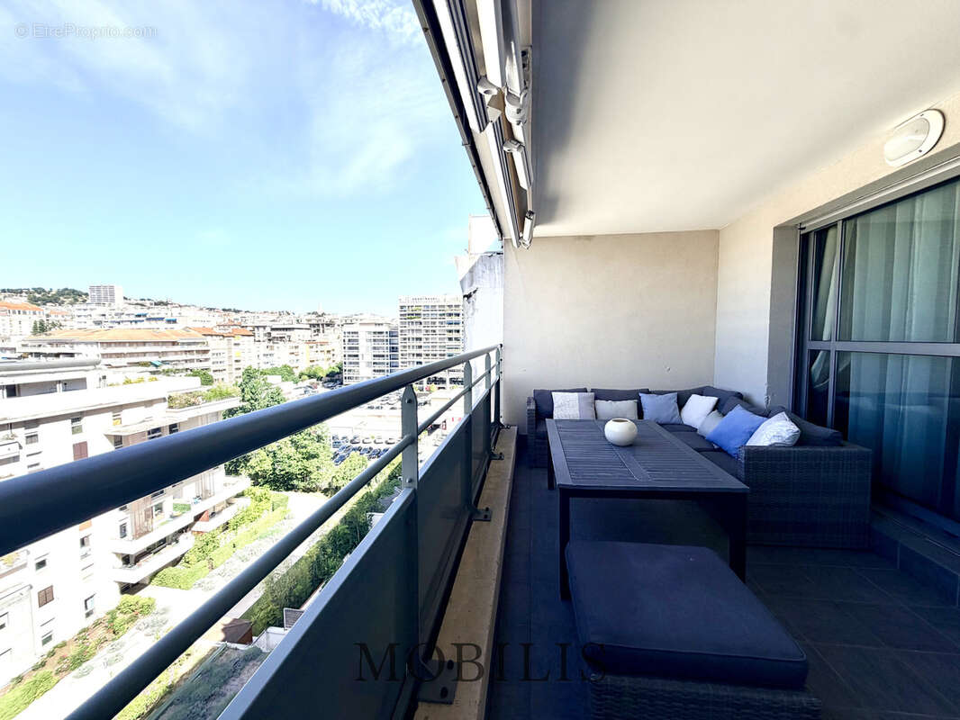 Appartement à MARSEILLE-8E